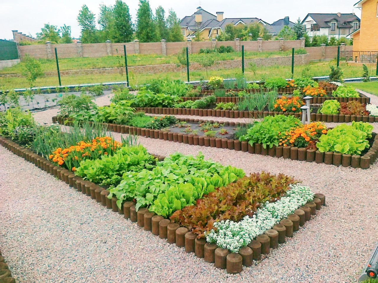 Заказать ландшафтный дизайн в Нижнем Новгороде: декоративные огороды